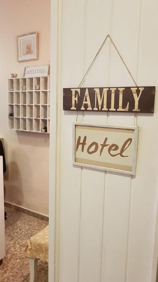 Hotel Maeva ,1 Star B&B Lloret de Mar Eksteriør bilde